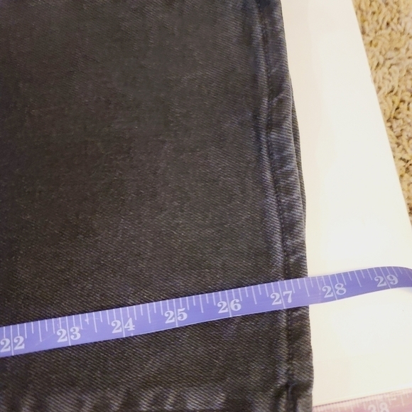 MADEWELL MID-RISE KICK OUT JEANS IN RINSED BLACK, SZ 31 - Picture 16 of 16